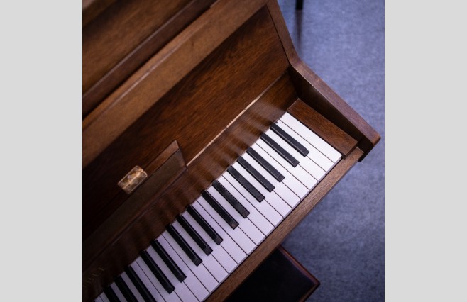Used Kemble Mahogany Mini Compact Upright Piano - All Inclusive Premium Package (SN:216612) - Image 9